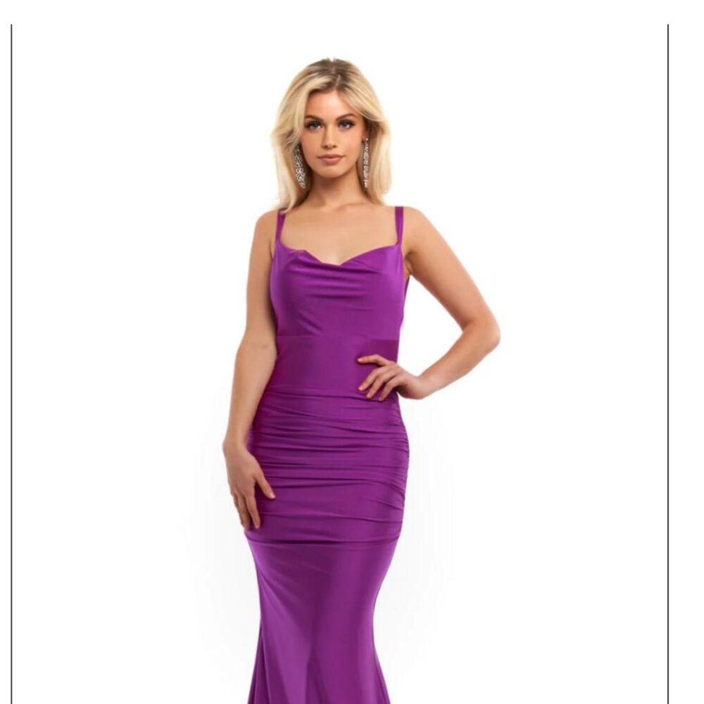 Brand New Atria Dress - Magenta - Size Small - tags still attached